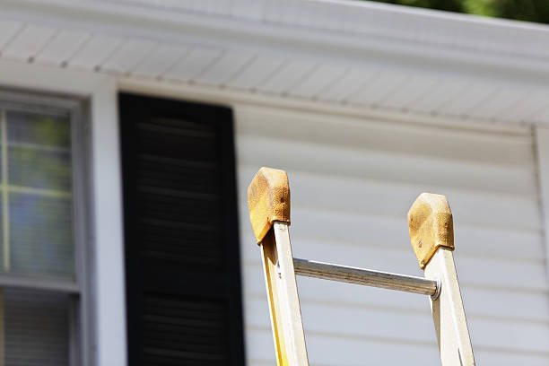 How To Choose The Right Materials for Your Siding Installation in 'Ozark, AR